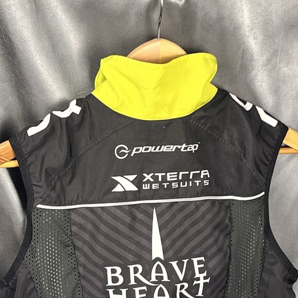 Betty Designs Braveheart Skull Wind Vest Small Full Zip Jersey Black Cycling NEW - Picture 4 of 13